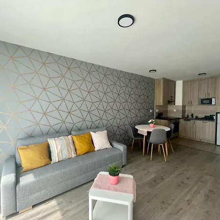 B146 Design Lux Budapest